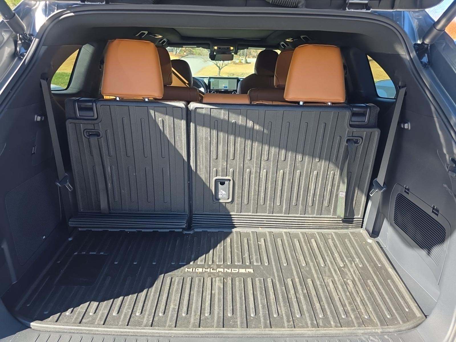 2025 Toyota Highlander Platinum AWD