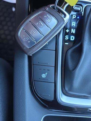 HYUNDAI PLUG-IN HYBRID SE - 4