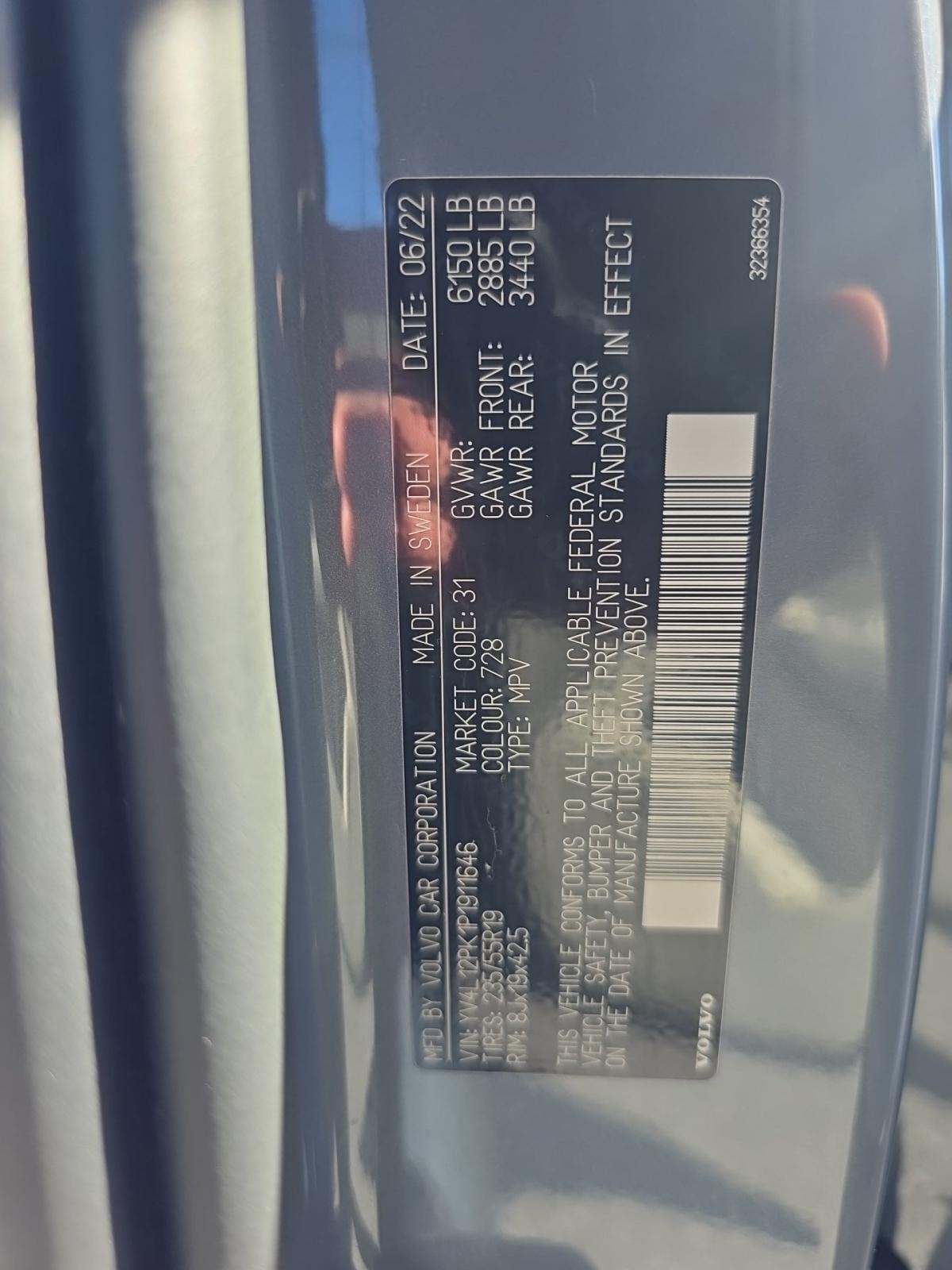 2023 Volvo XC90 B5 Core AWD