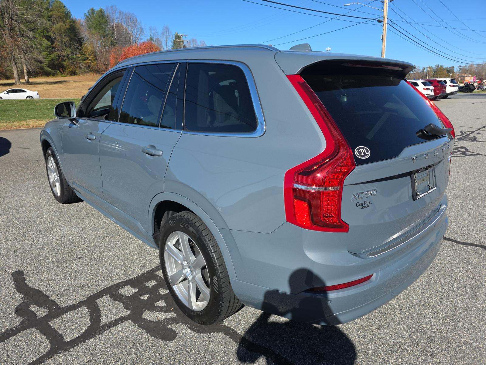 2023 Volvo XC90 B5 Core AWD
