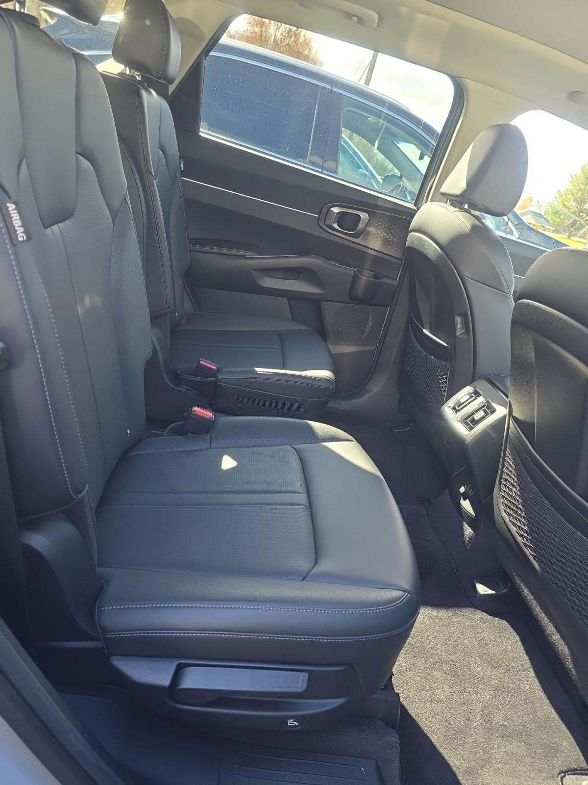 2024 Kia Sorento EX FWD