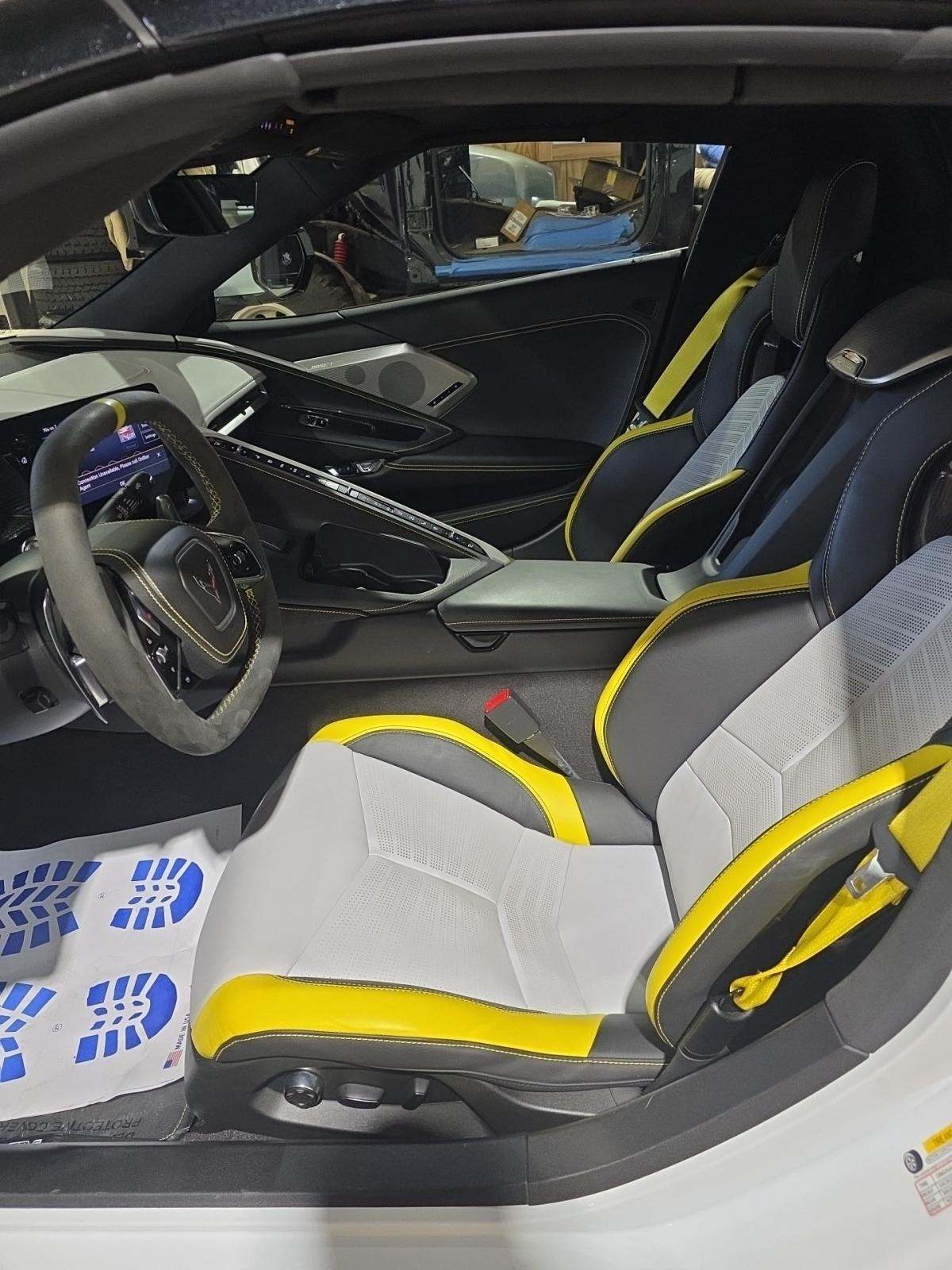 CHEVROLET CORVETTE - 6