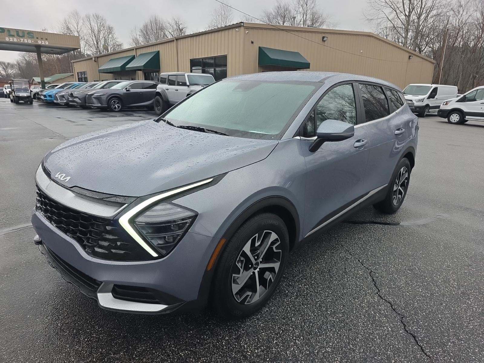 2025 Kia Sportage EX FWD