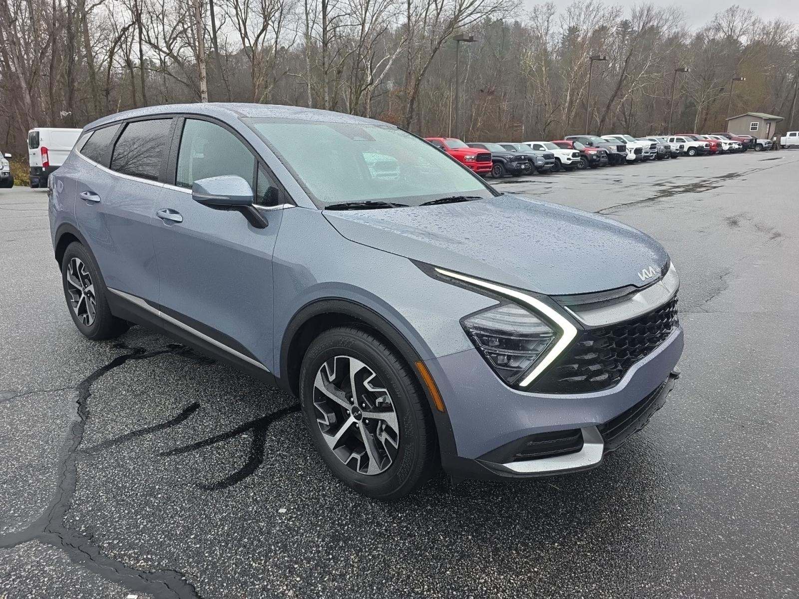 2025 Kia Sportage EX FWD