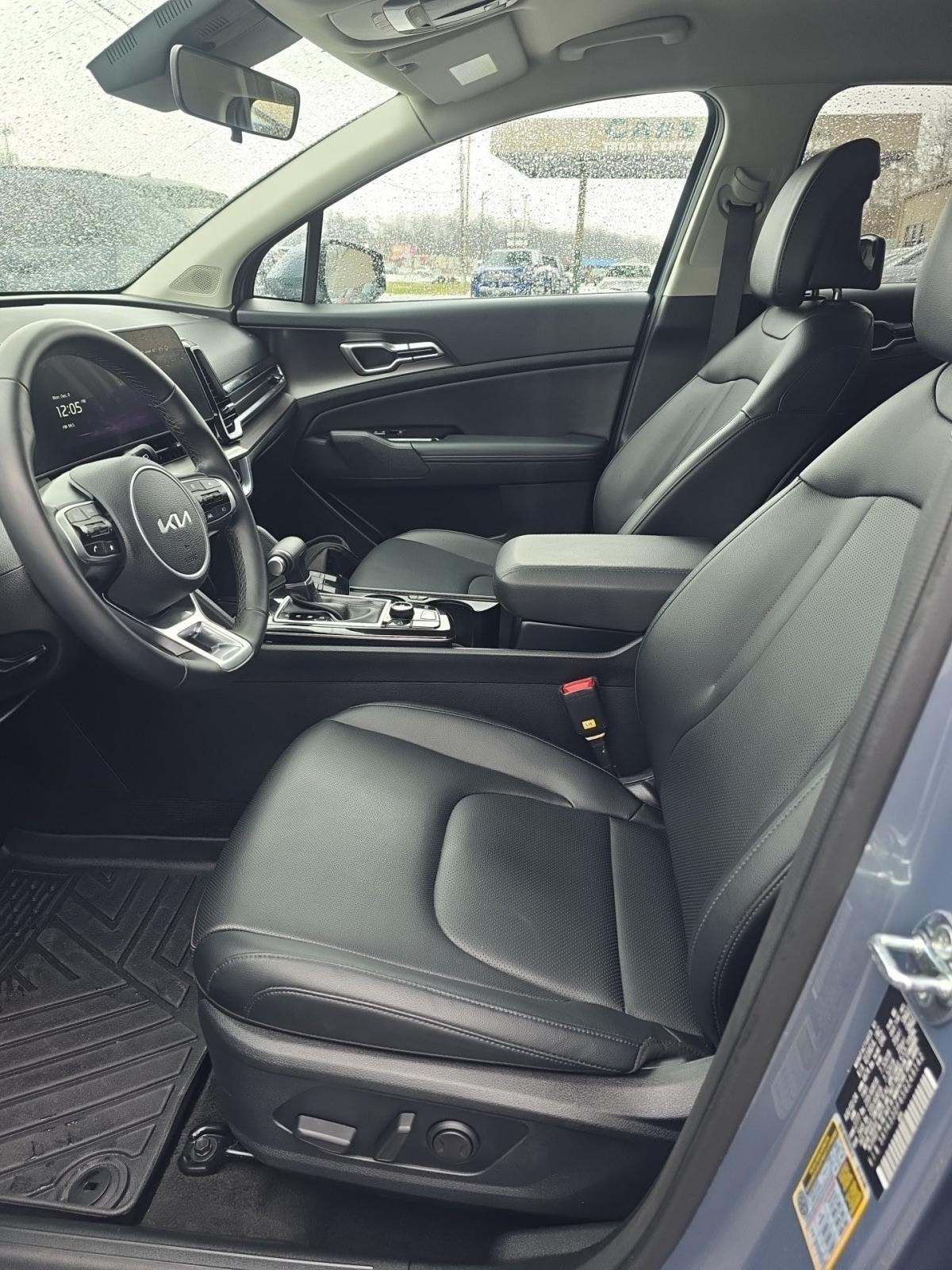 2025 Kia Sportage EX FWD