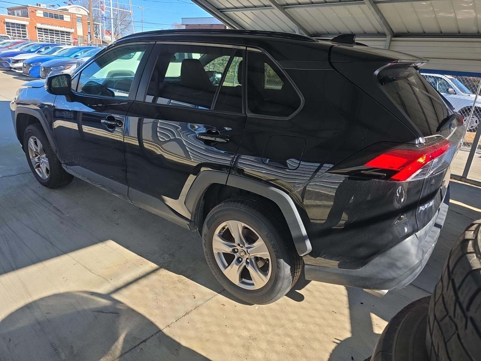 2023 Toyota RAV4 XLE FWD