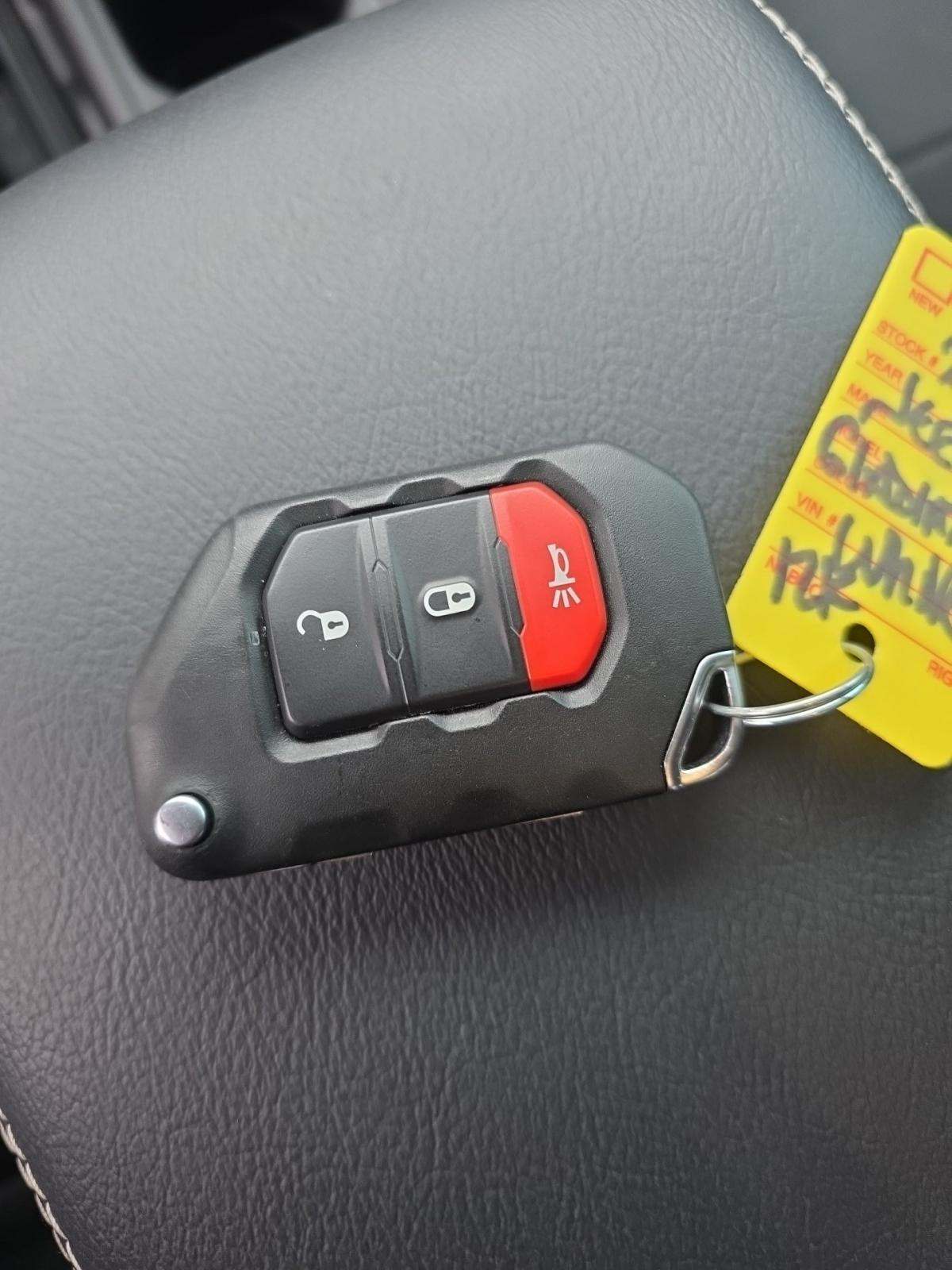 JEEP GRAND CHEROKEE - 4