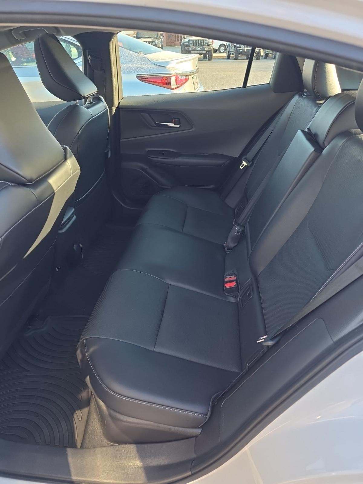 2023 Toyota Prius XLE FWD