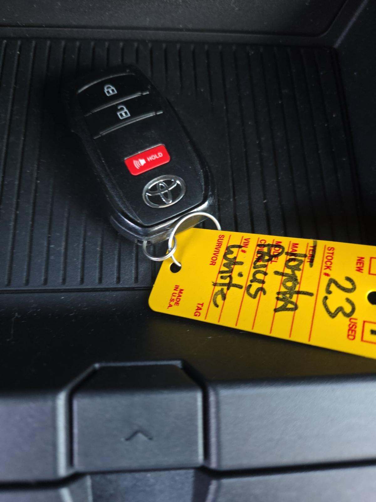 2023 Toyota Prius XLE FWD