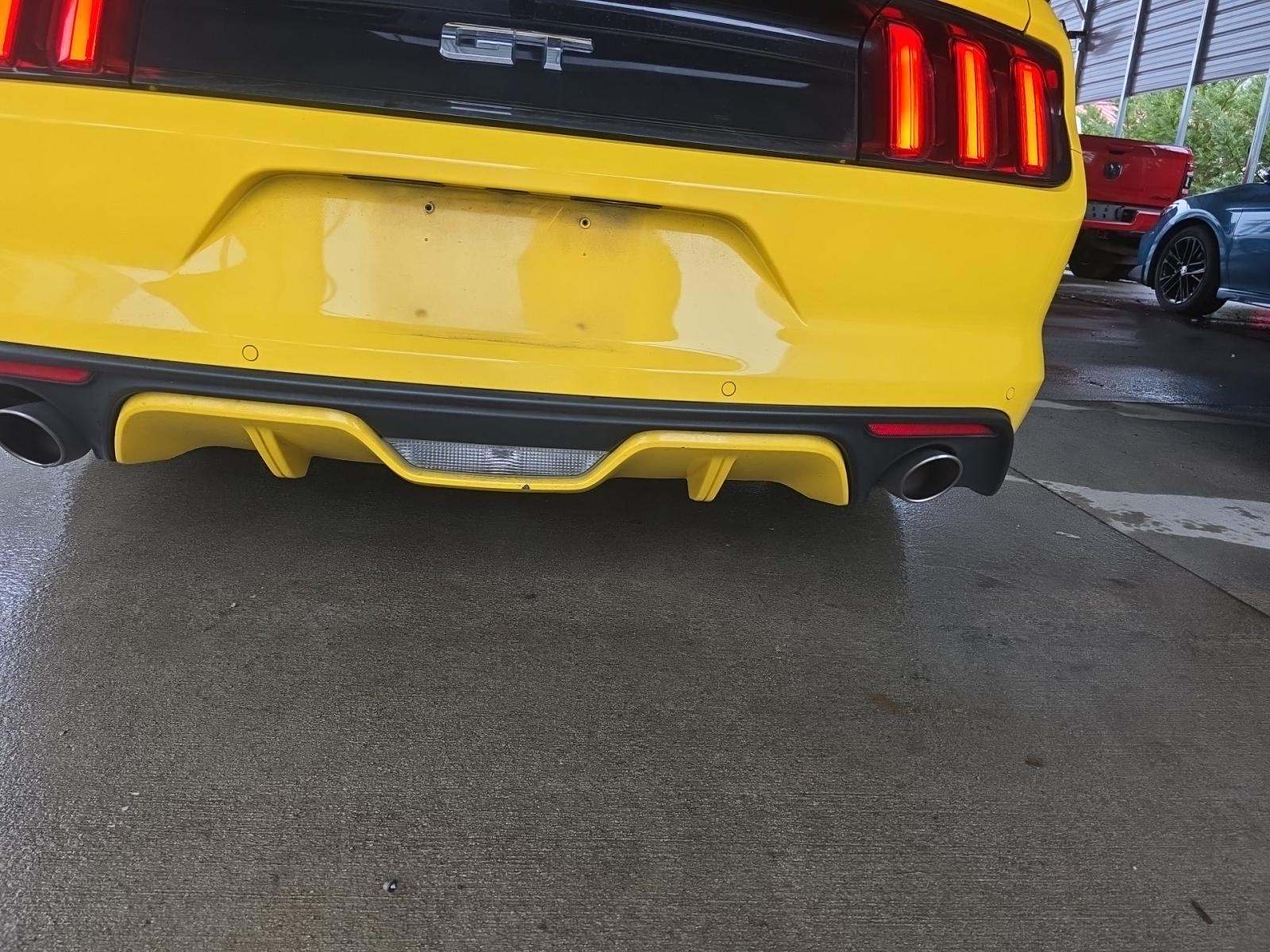 2015 Ford Mustang GT Premium RWD