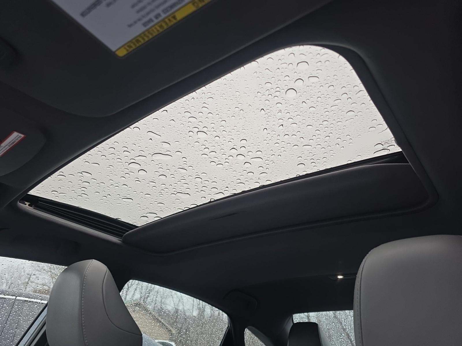 2022 Toyota Avalon Limited FWD