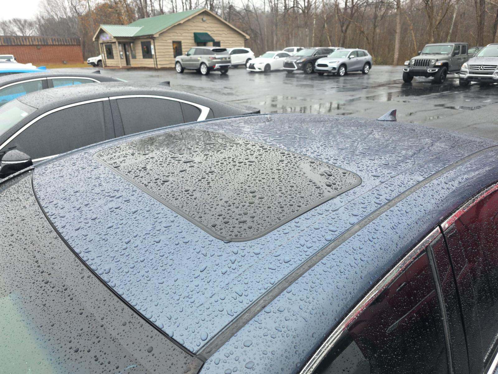 2022 Toyota Avalon Limited FWD