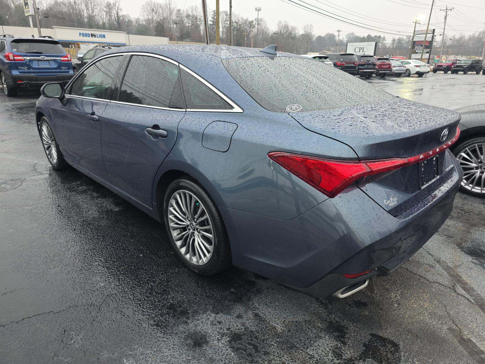 2022 Toyota Avalon Limited FWD