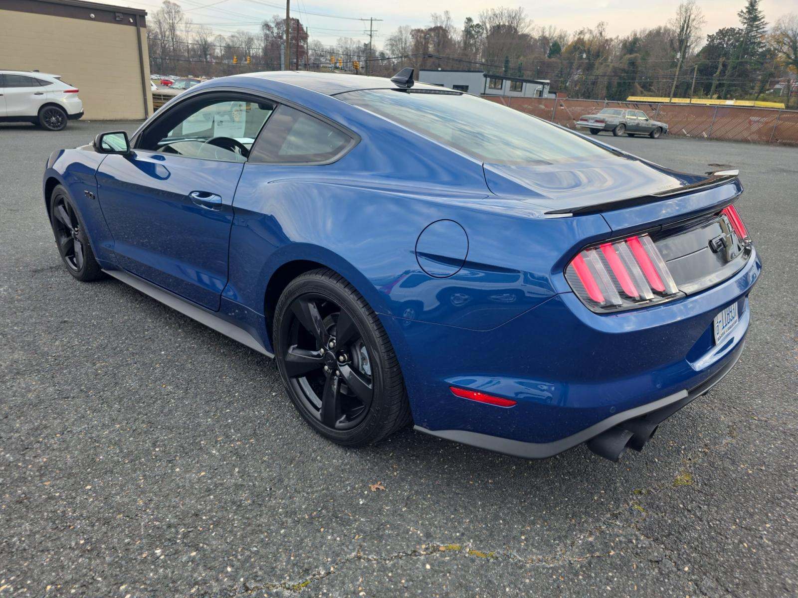 2022 Ford Mustang GT Premium RWD