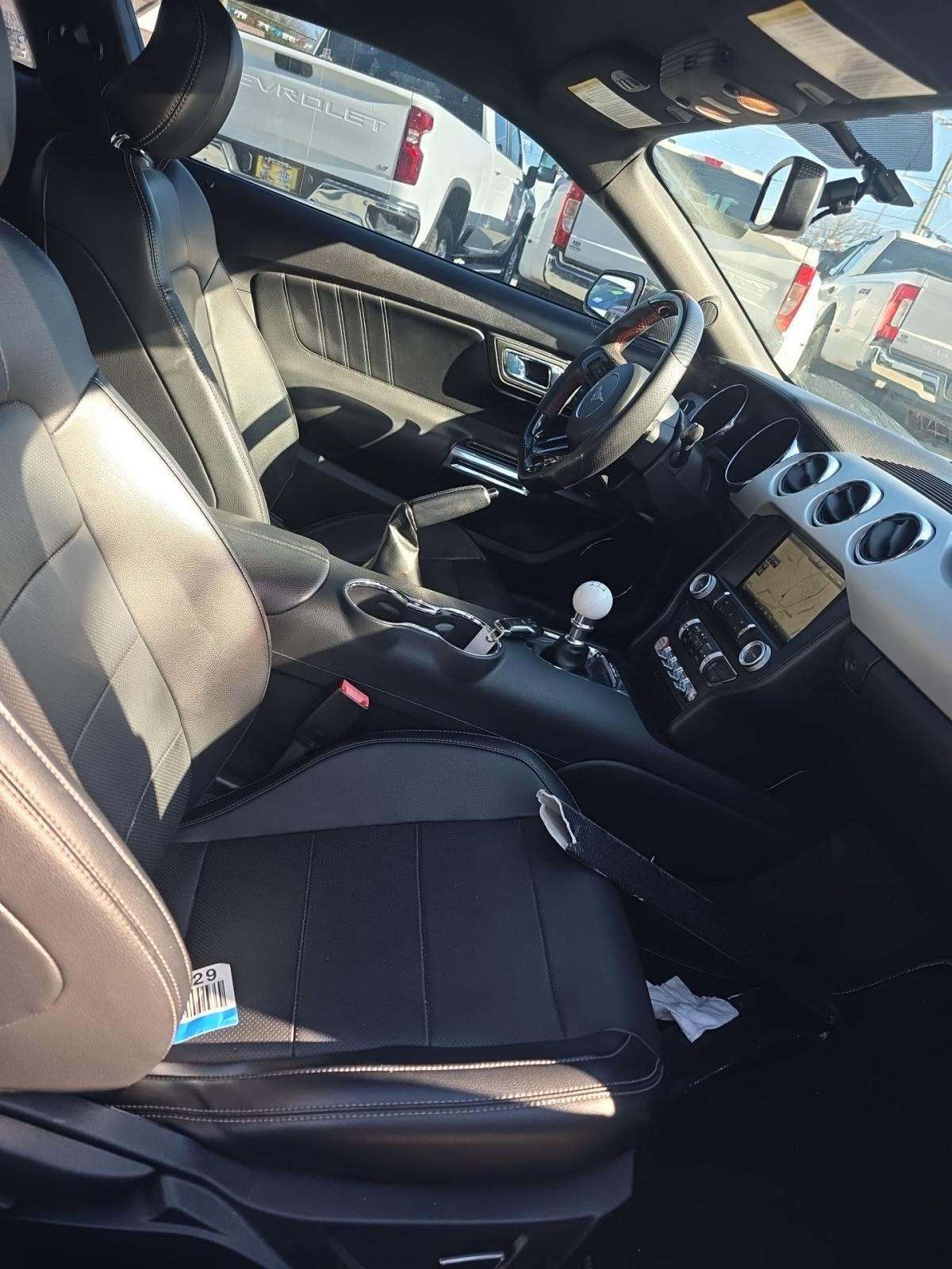 2015 Ford Mustang GT Premium RWD