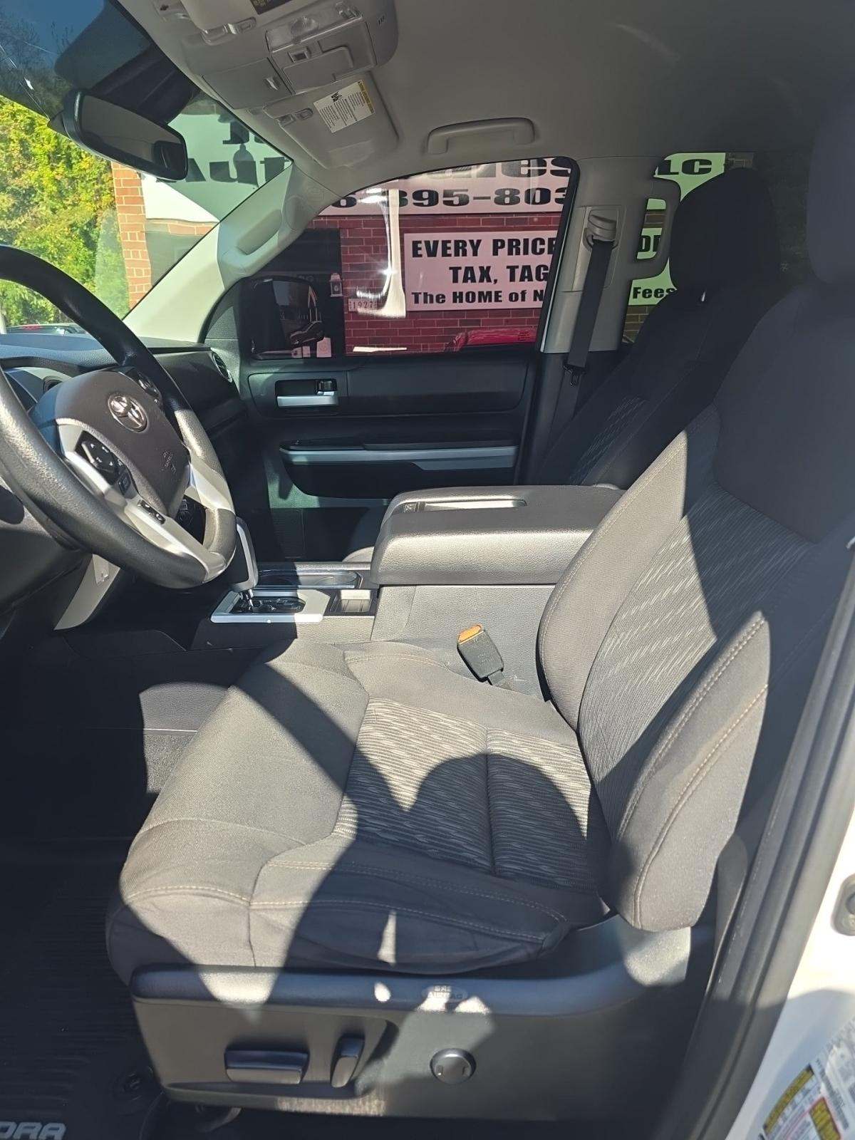 2021 Toyota Tundra SR5 AWD