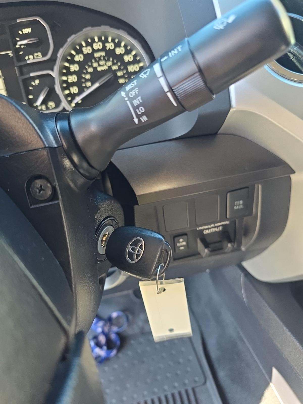 2021 Toyota Tundra SR5 AWD