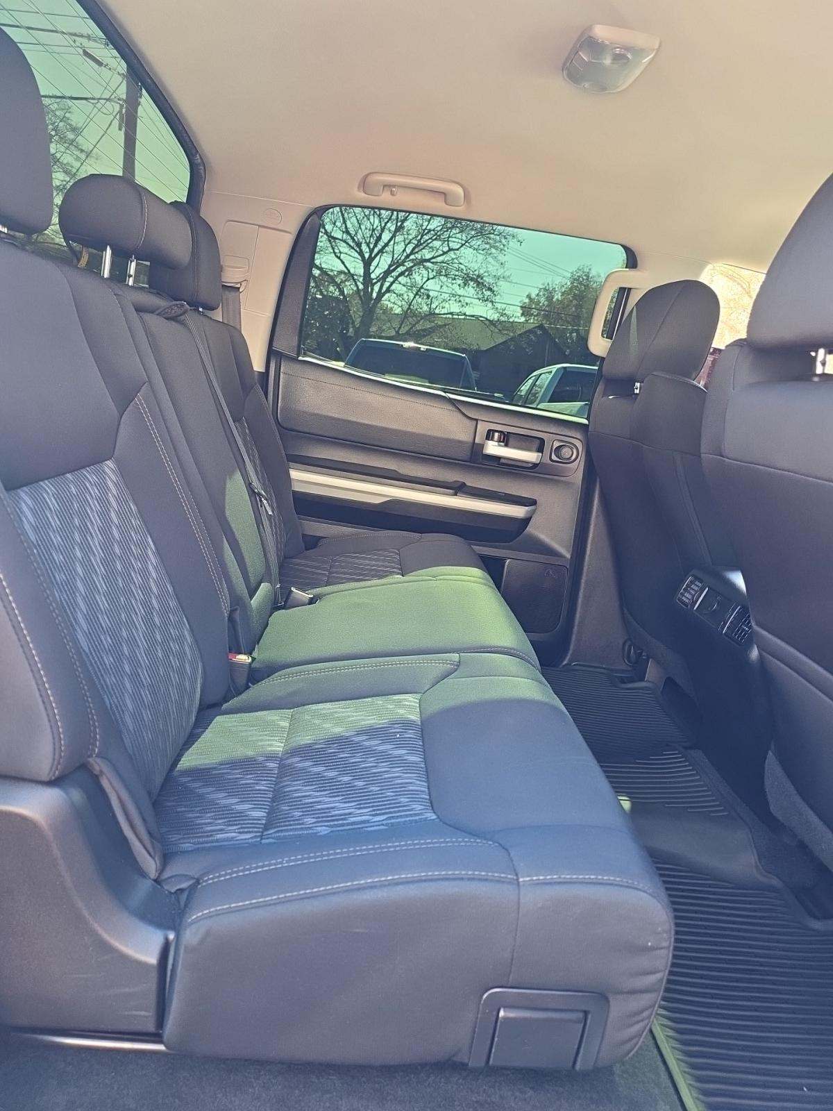 2021 Toyota Tundra SR5 AWD