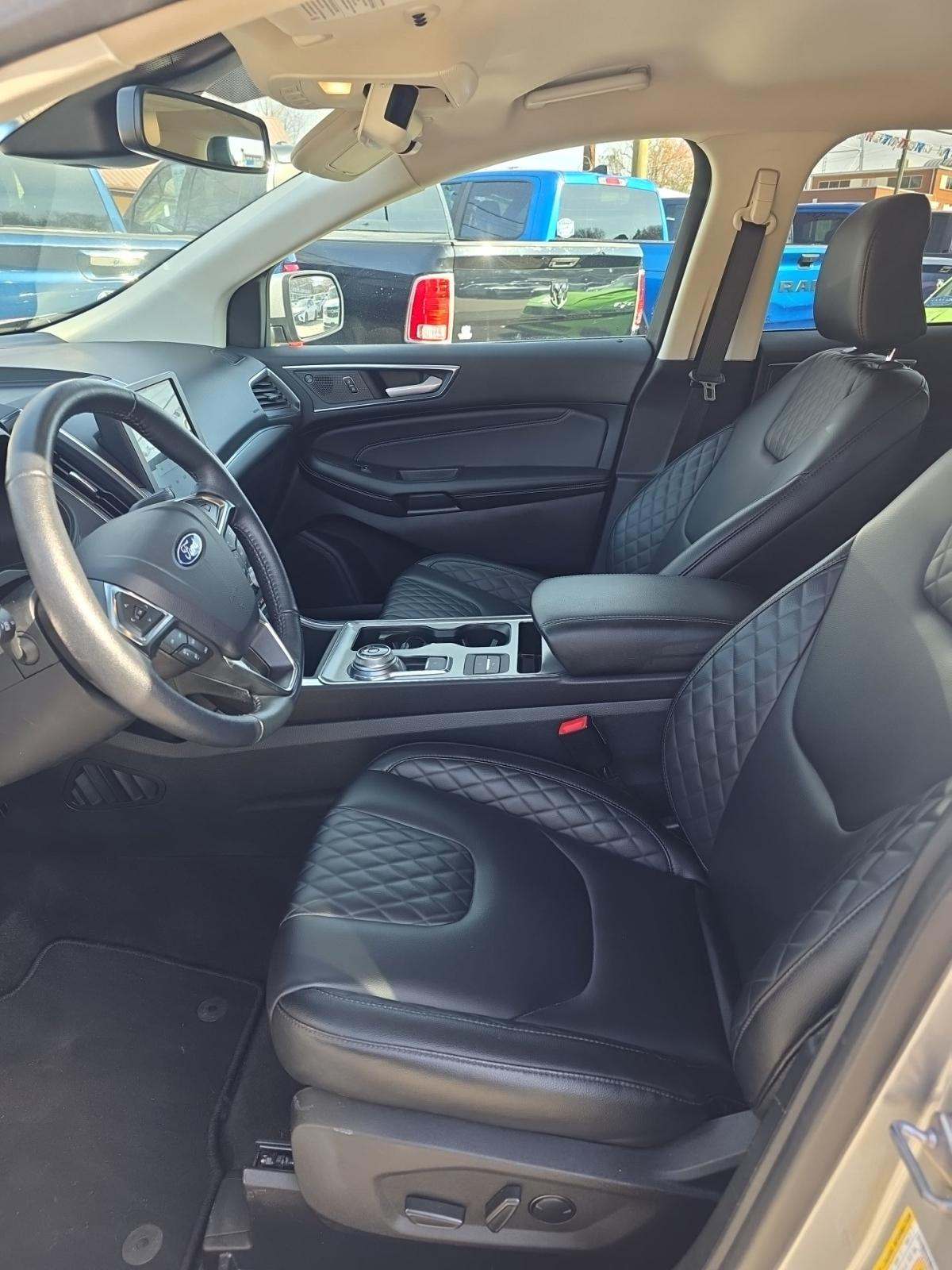 2024 Ford Edge Titanium AWD