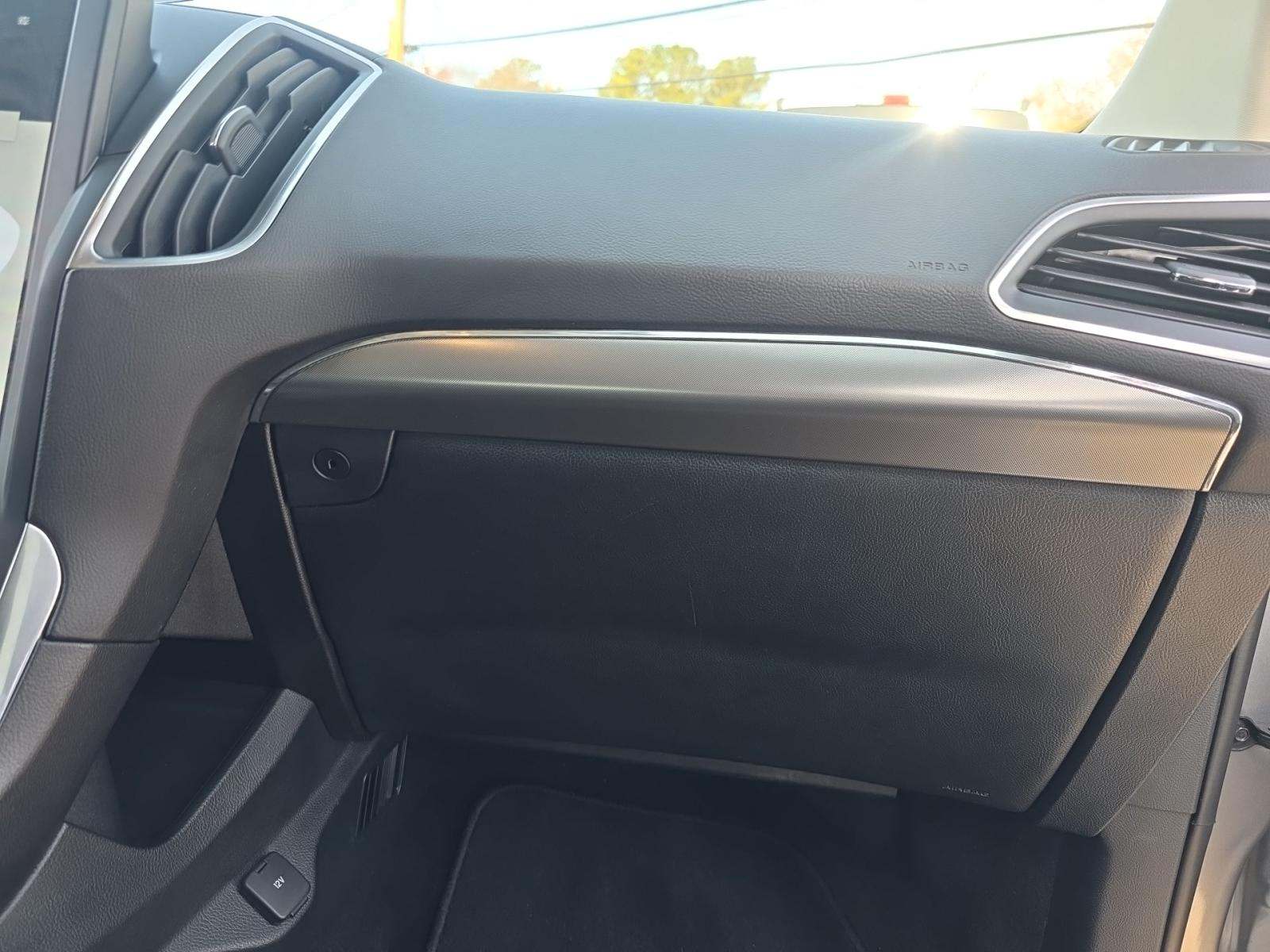 2024 Ford Edge Titanium AWD