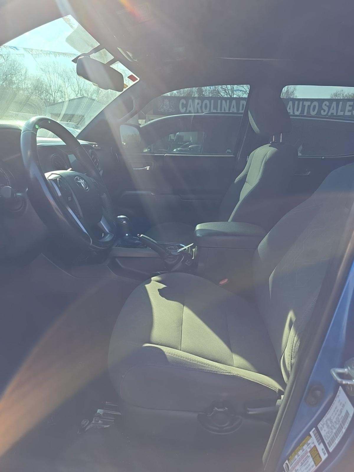 2017 Toyota Tacoma TRD Off-Road AWD