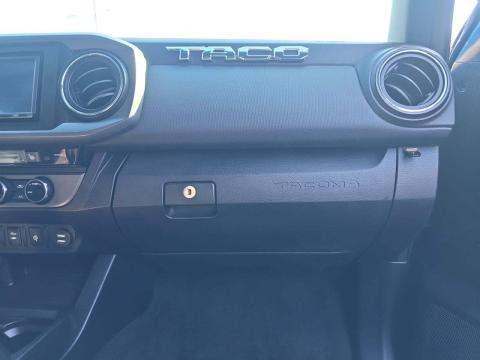 2017 Toyota Tacoma TRD Off-Road AWD