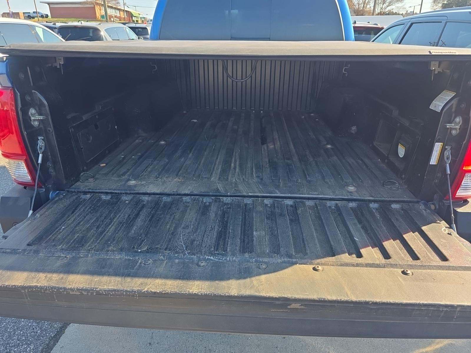 2017 Toyota Tacoma TRD Off-Road AWD