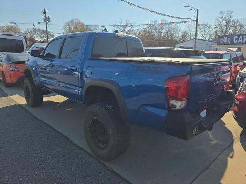 2017 Toyota Tacoma TRD Off-Road AWD