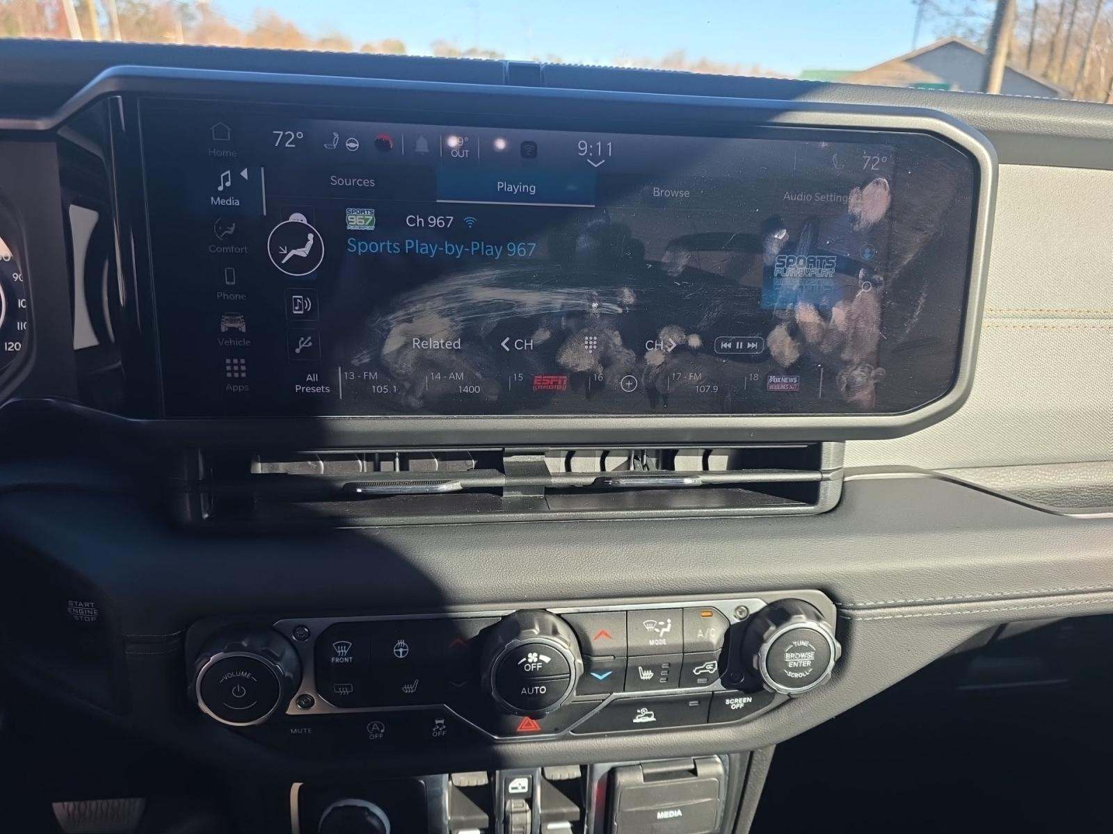 2024 Jeep Wrangler Sahara AWD