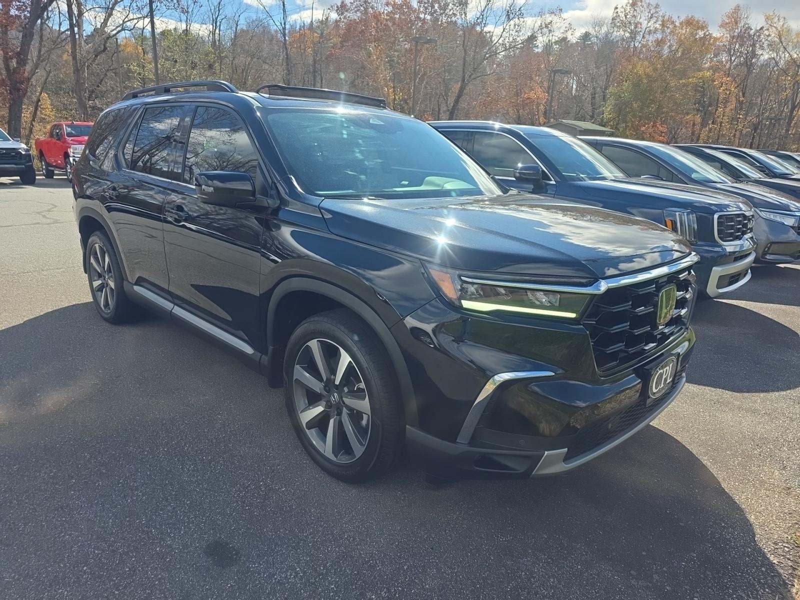 2023 Honda Pilot Touring AWD