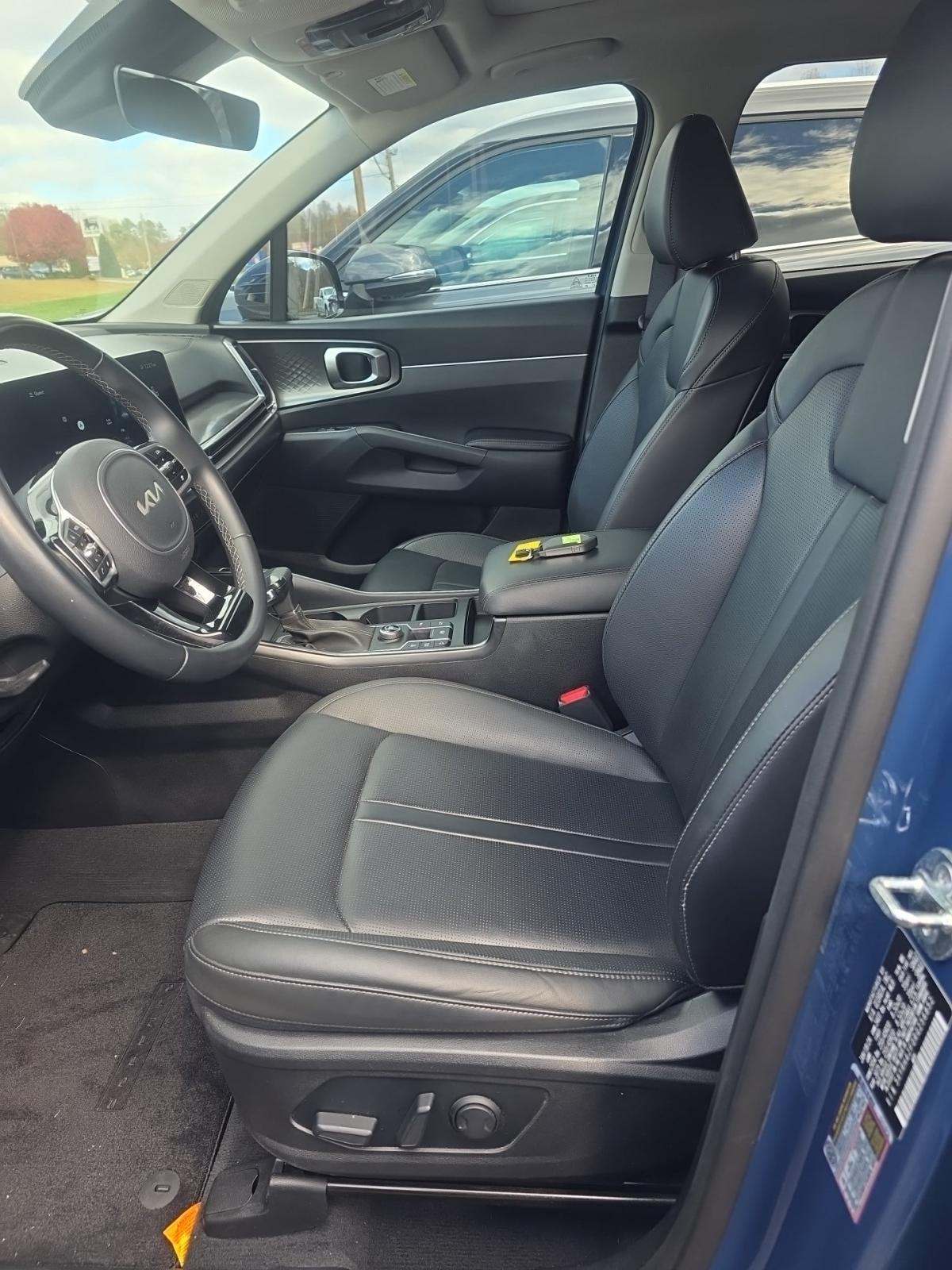 2024 Kia Sorento EX FWD