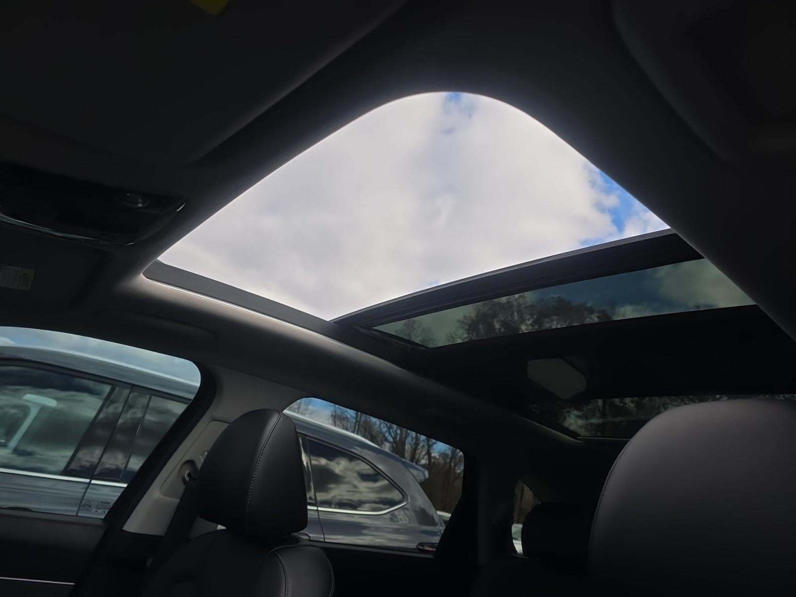 2024 Kia Sorento EX FWD