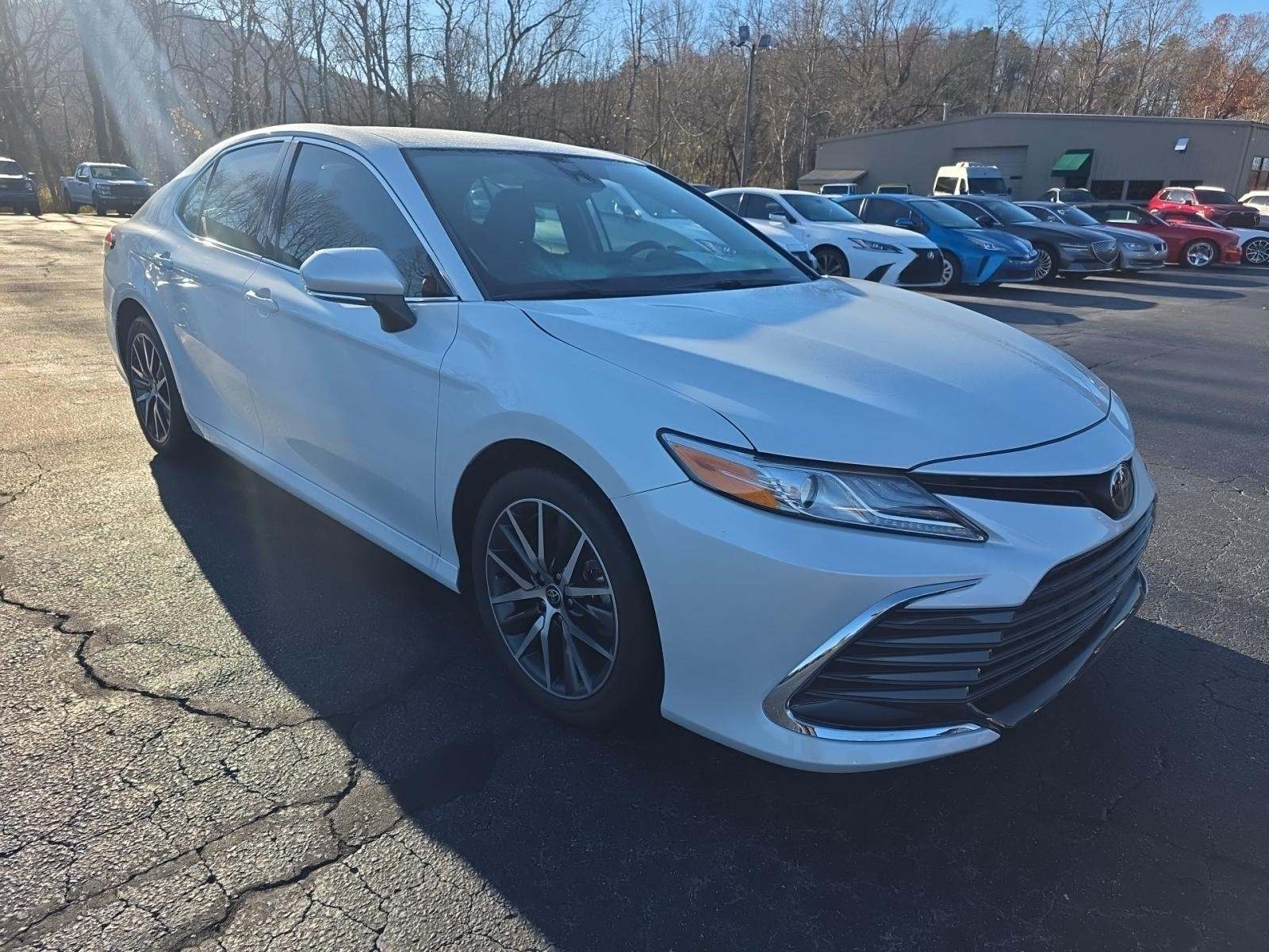 2024 Toyota Camry XLE FWD