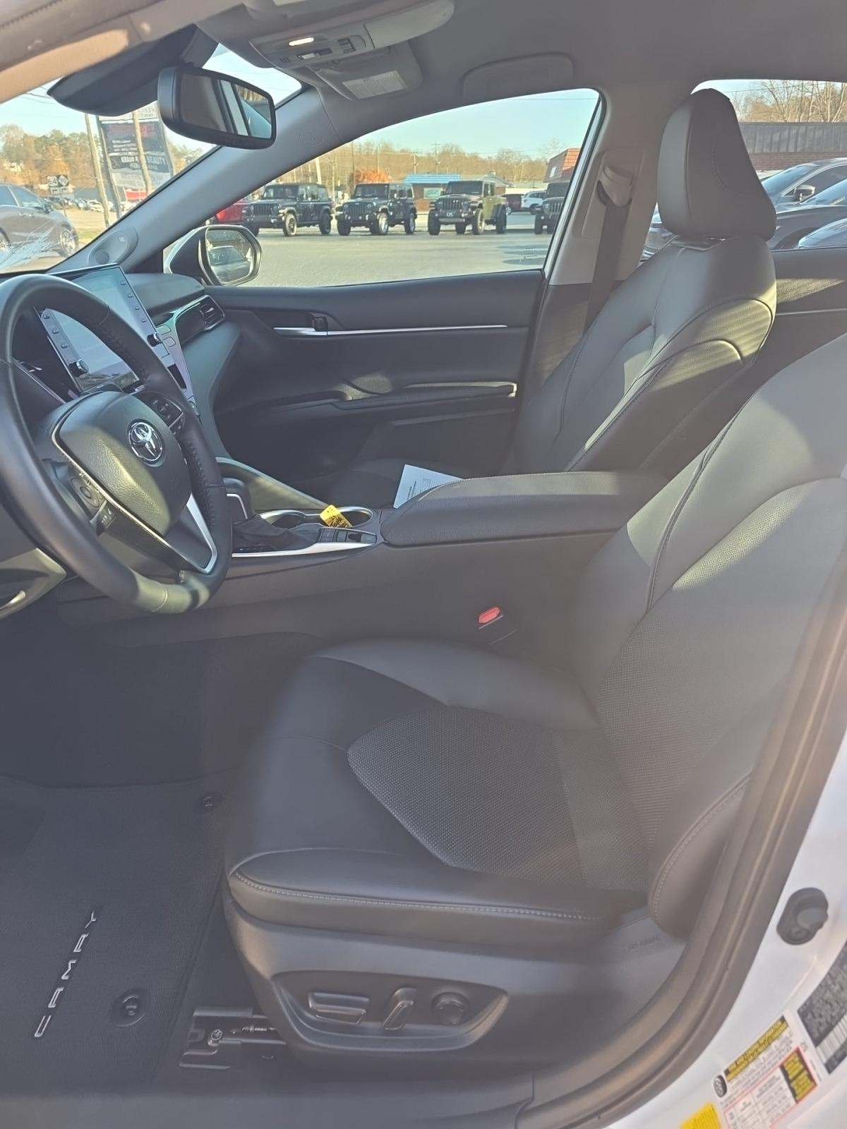 2024 Toyota Camry XLE FWD