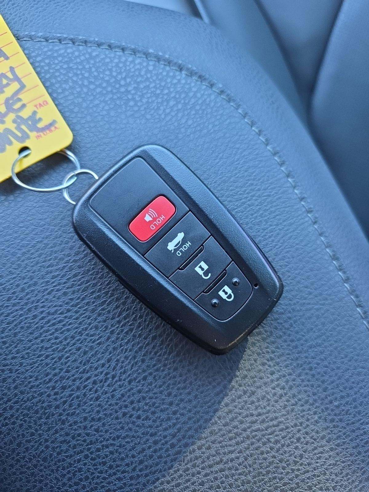 2024 Toyota Camry XLE FWD