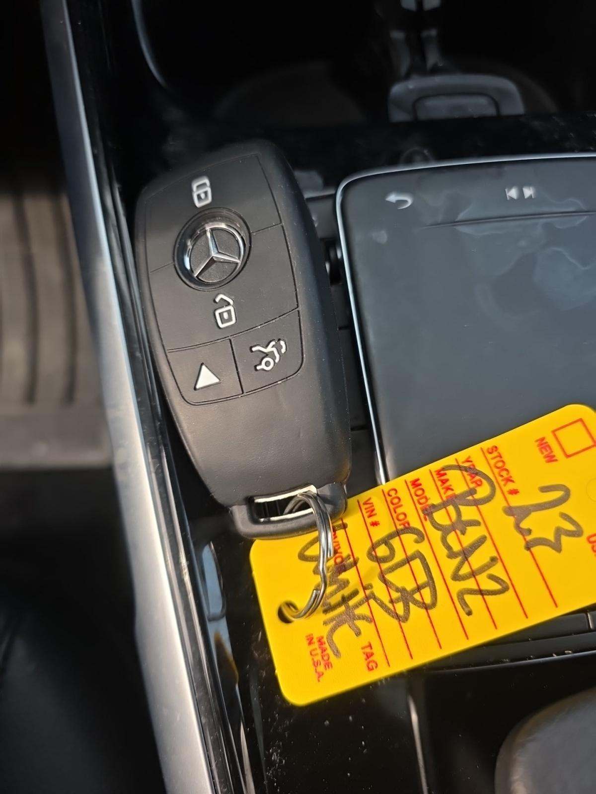 2023 Mercedes-Benz GLB GLB 250 AWD