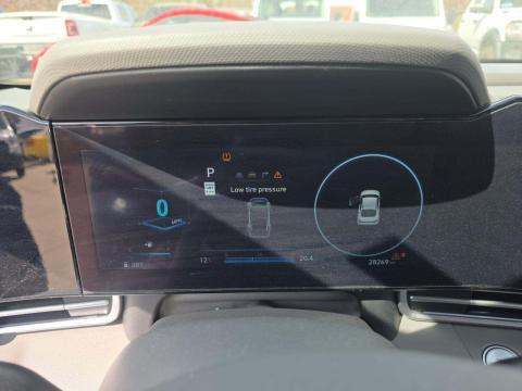 HYUNDAI SEL CONVENIENCE - 9