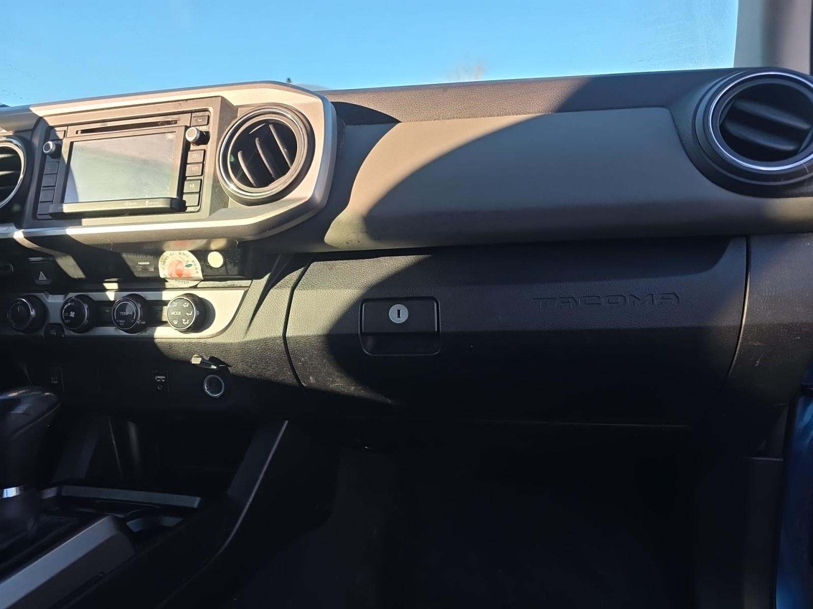 2016 Toyota Tacoma SR5 AWD