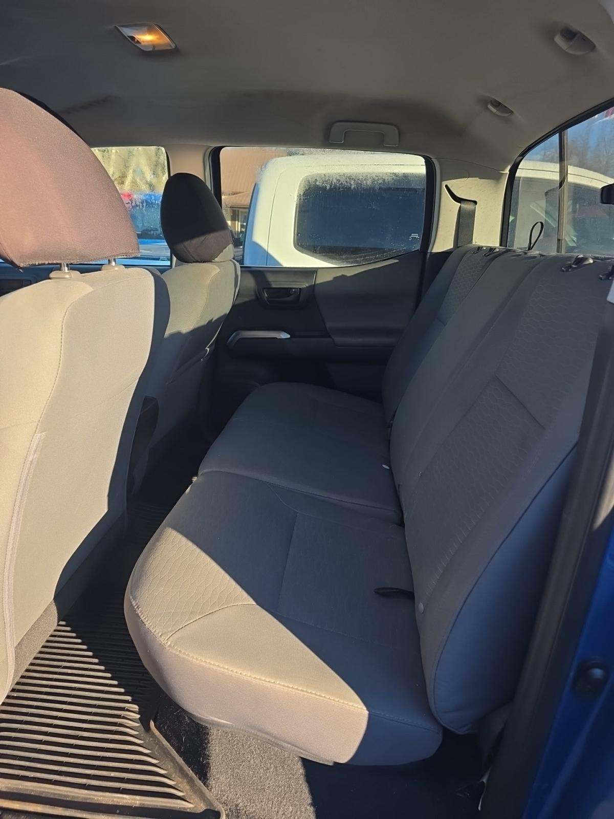 2016 Toyota Tacoma SR5 AWD