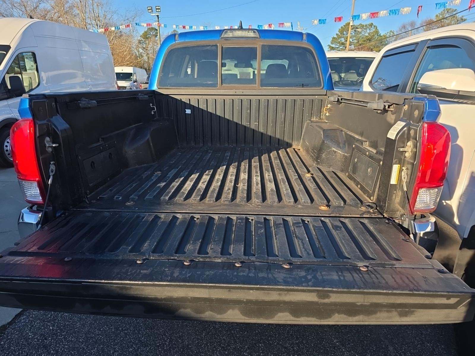 2016 Toyota Tacoma SR5 AWD