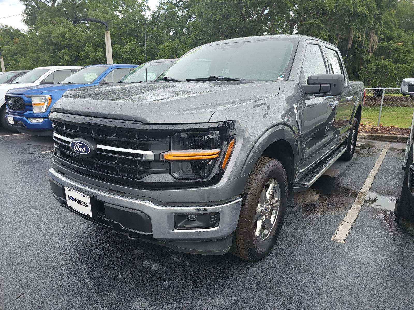 2025 Ford F-150 XLT AWD