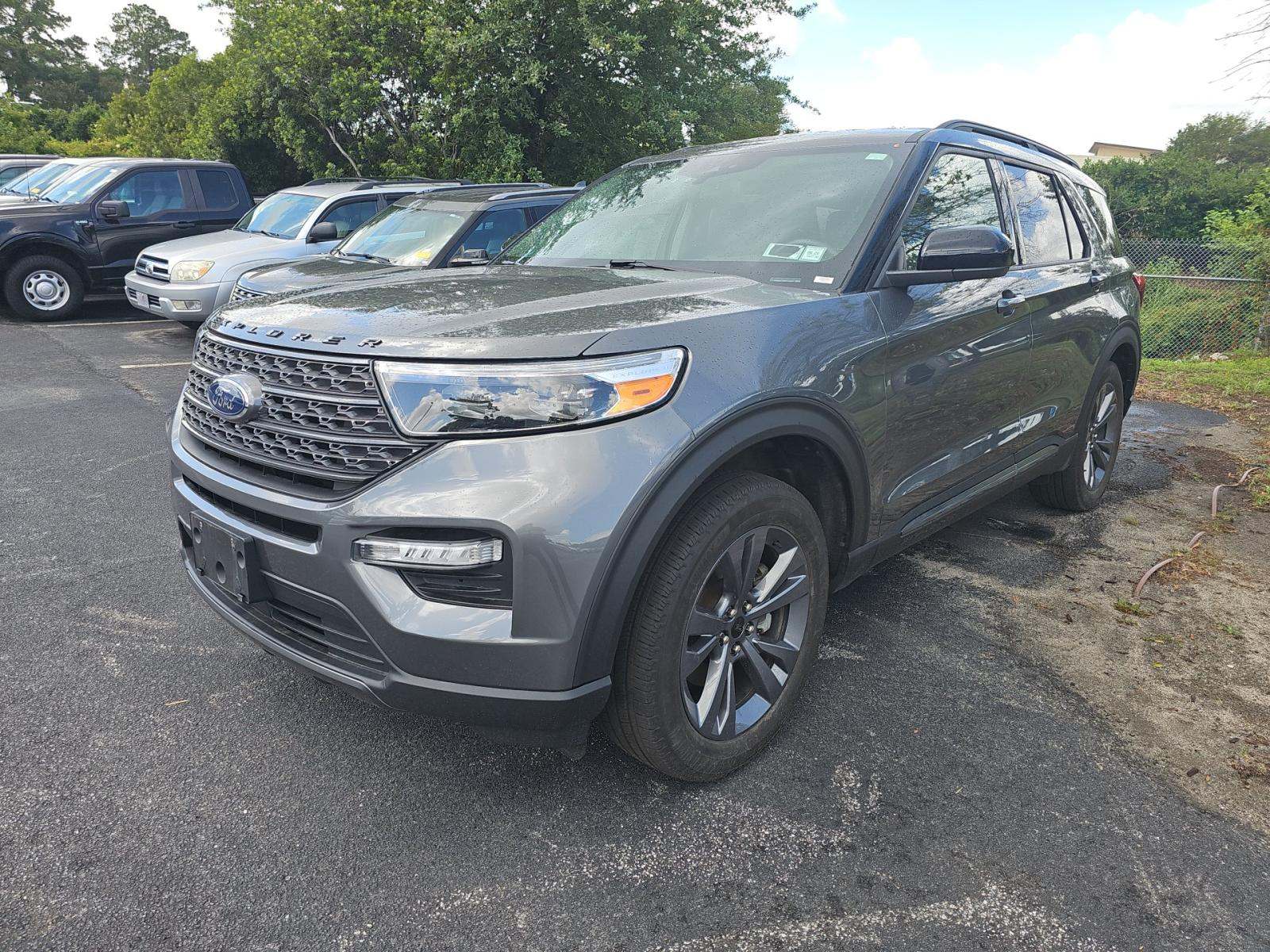 FORD EXPLORER - 1