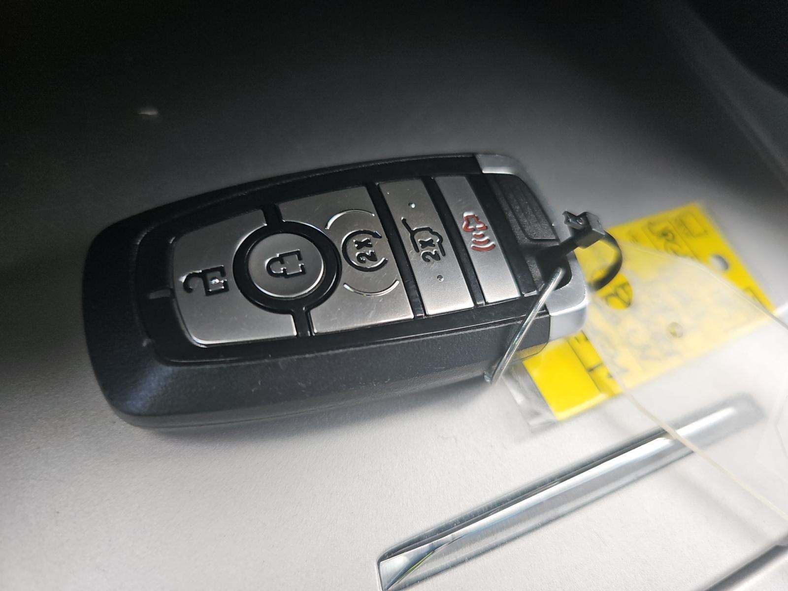 FORD EXPLORER - 8
