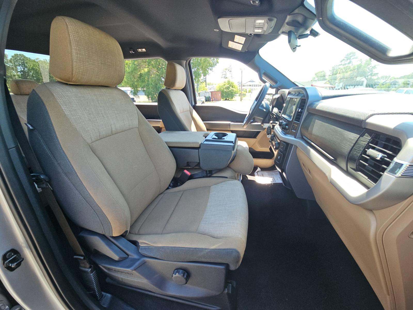2023 Ford F-150 XLT RWD