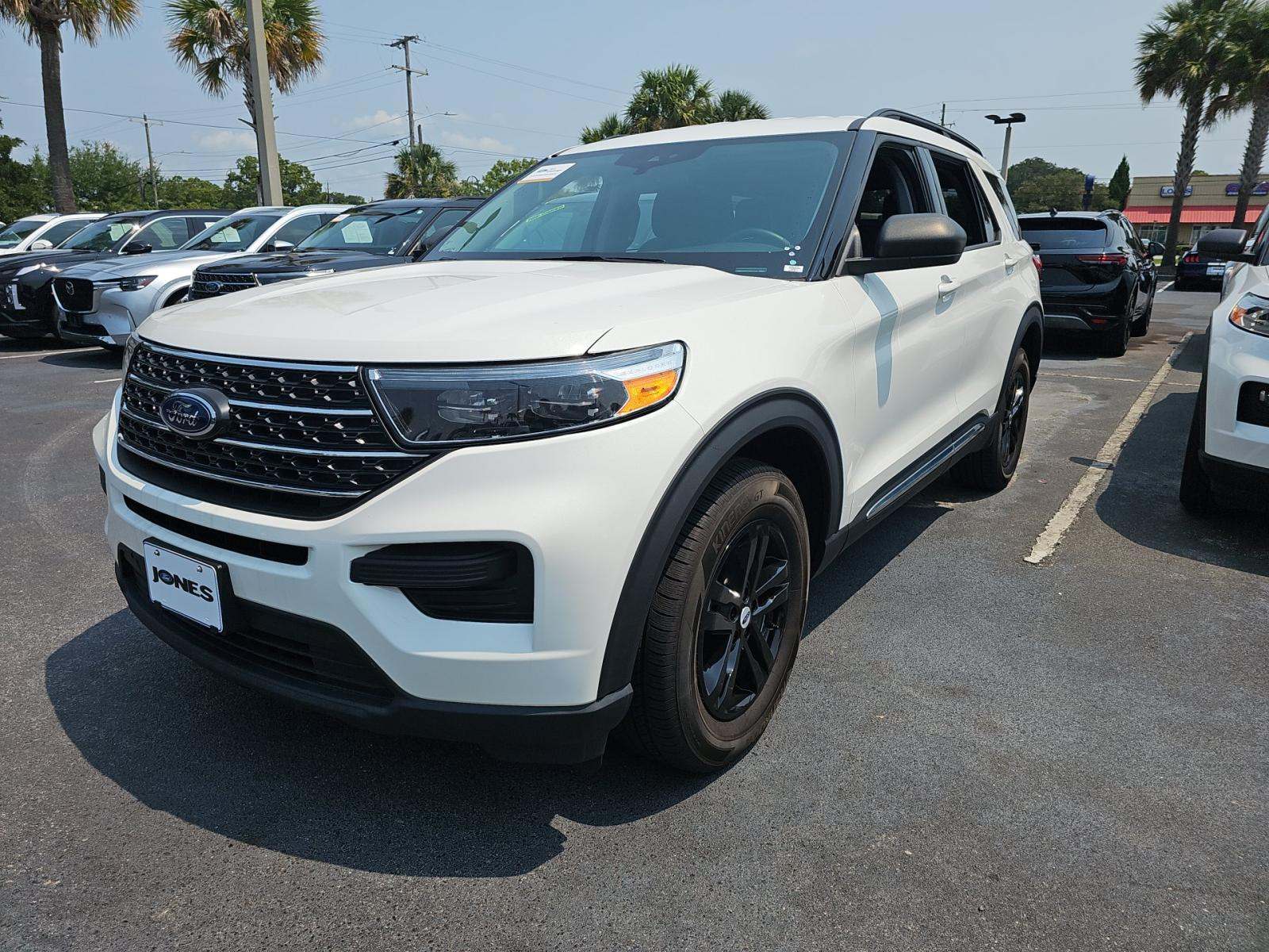 2023 Ford Explorer XLT AWD