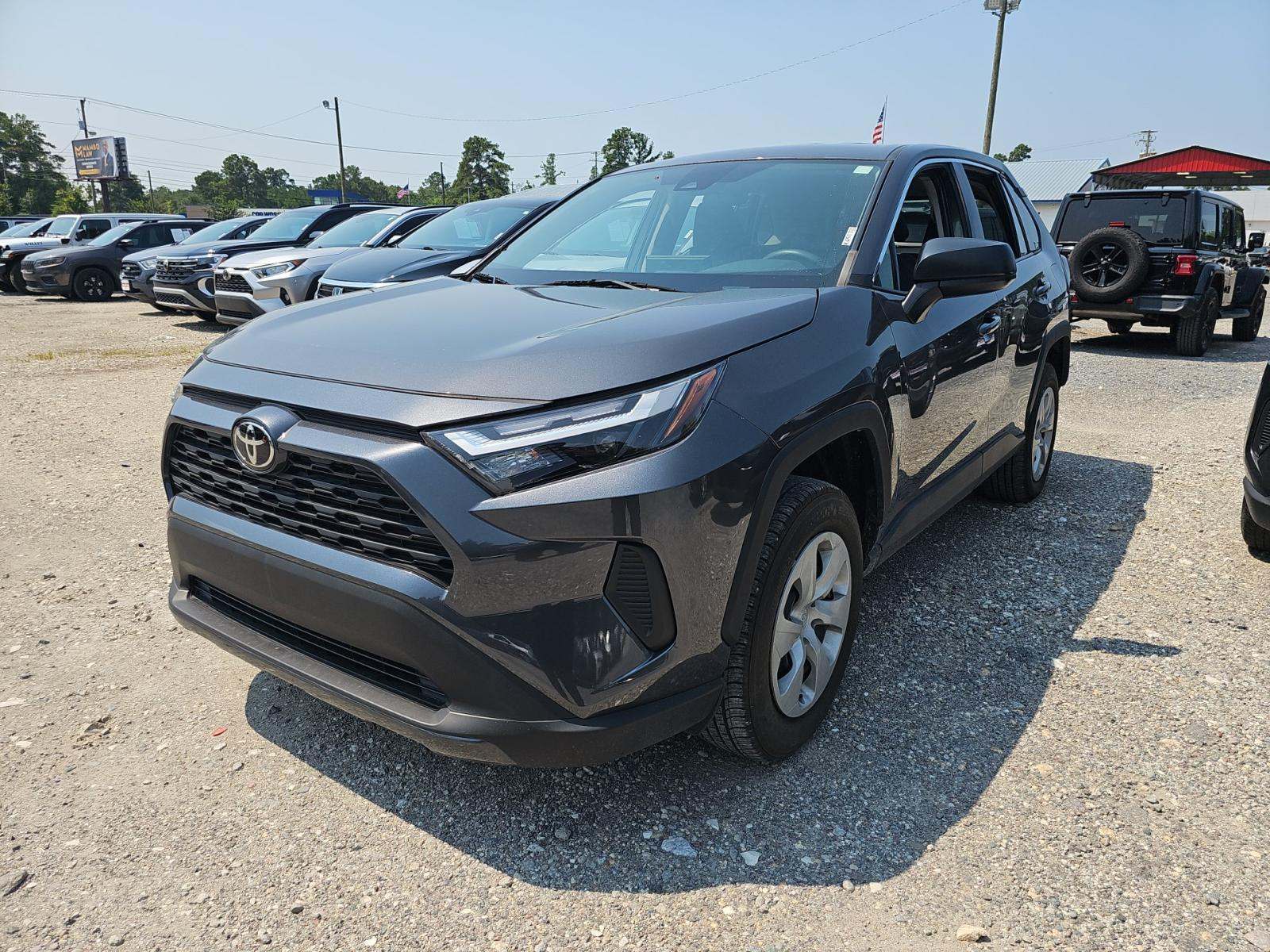 2023 Toyota RAV4 LE FWD