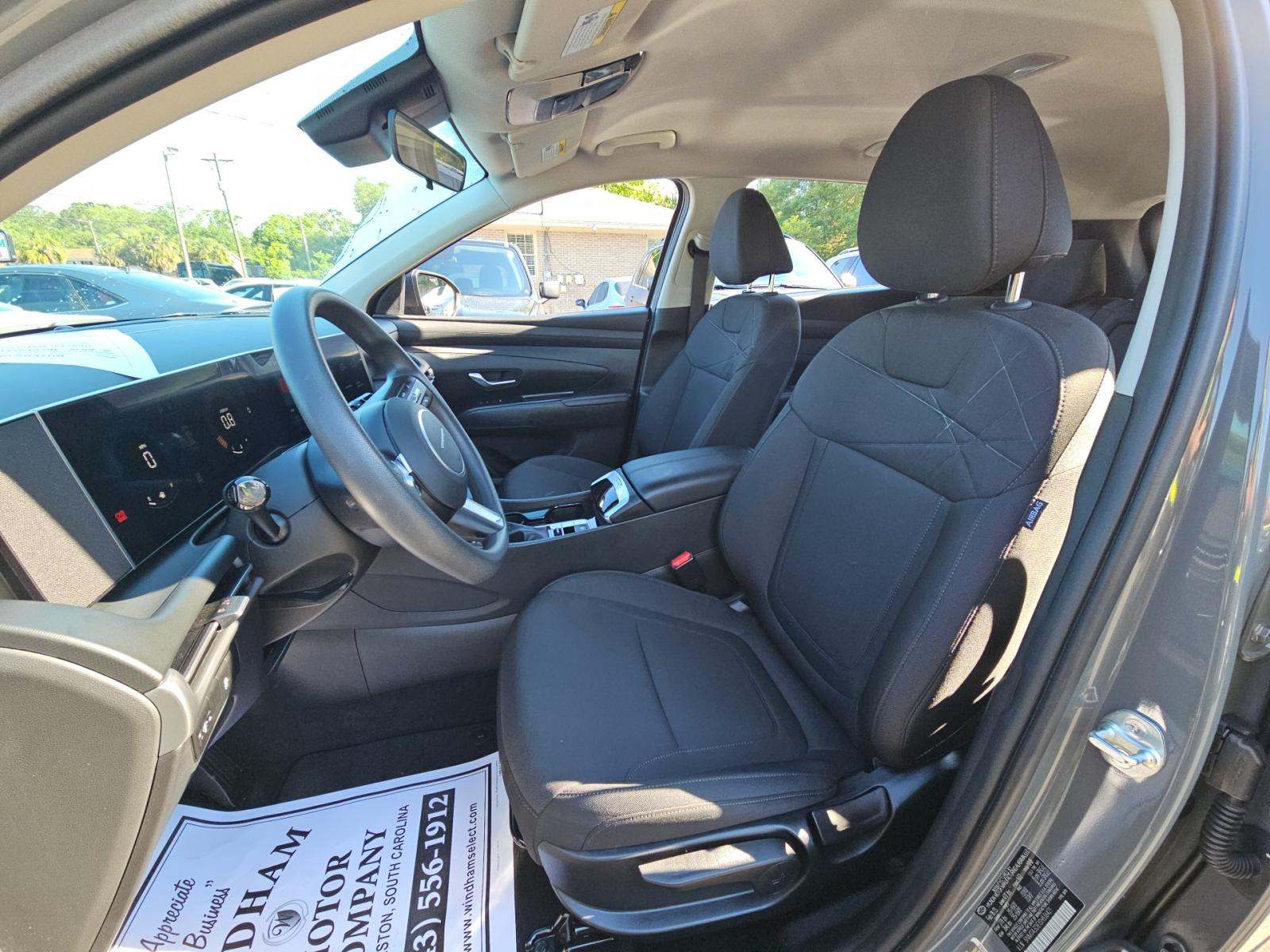 2025 Hyundai Tucson SE FWD