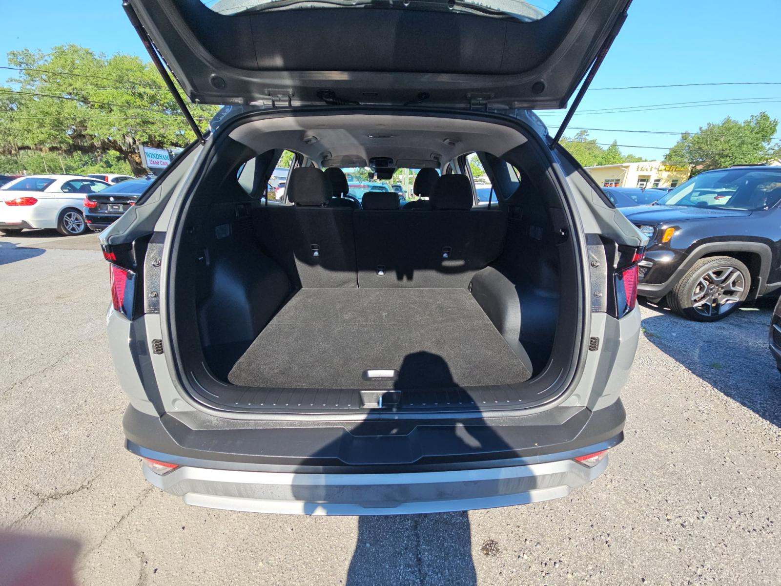 2025 Hyundai Tucson SE FWD