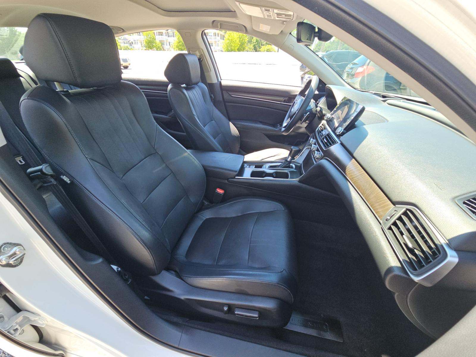 2018 Honda Accord Touring FWD