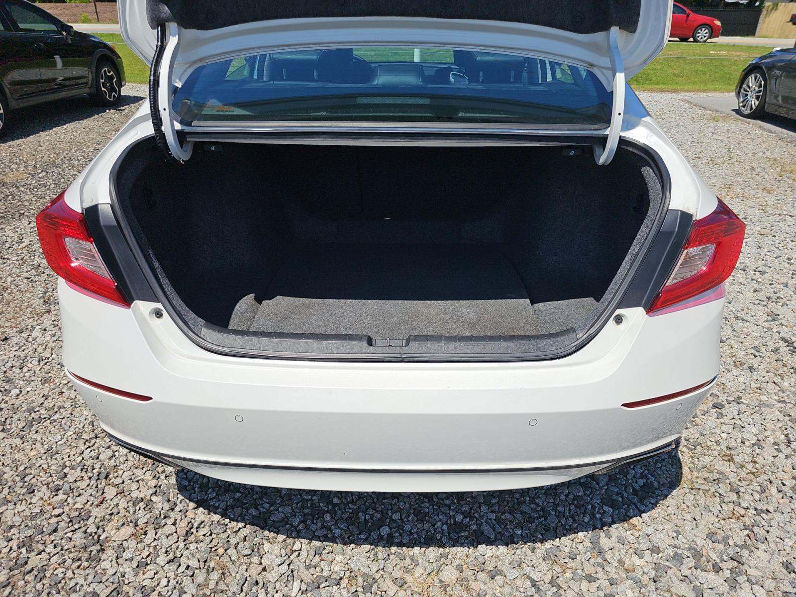 2018 Honda Accord Touring FWD